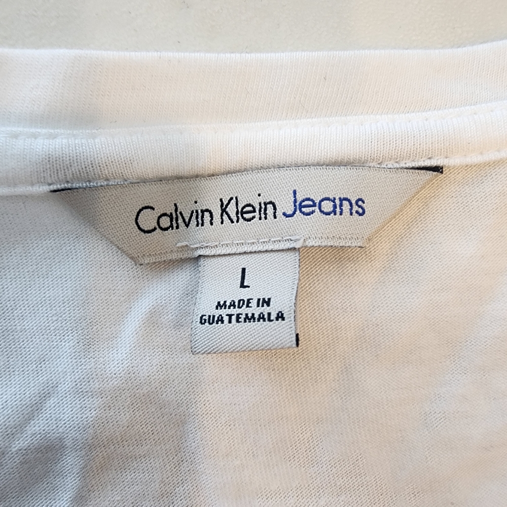 Calvin Klein, NWTO, Women's  white t-shirt. Size Large. - Picture 13 of 16